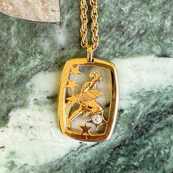Vintage Pierre Cardin Zodiac Aquarius Pendant Necklace, Gold tone w/ Diamond - Picture 6 of 8
